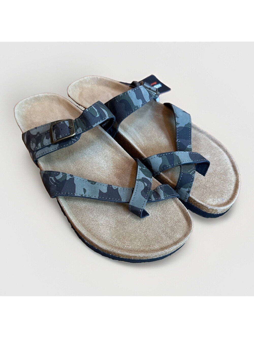NWT NEW Harvest Land Camo Camouflage Sandals Ladies Size 7